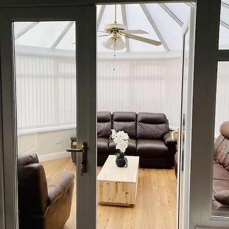 5-Bedroom Cottage In Healing, Grimsby Екстериор снимка