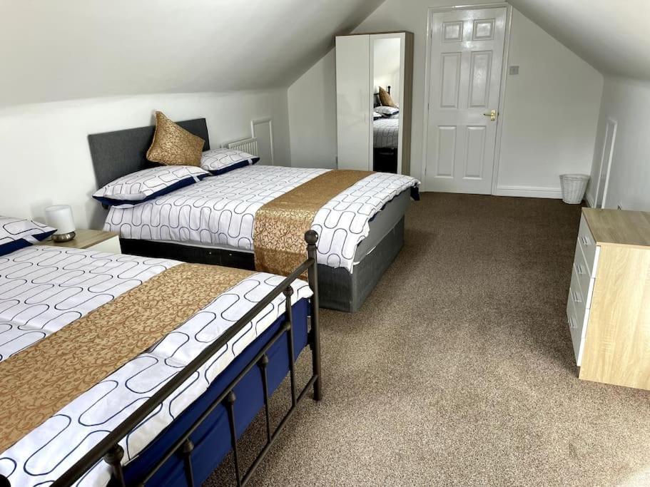 5-Bedroom Cottage In Healing, Grimsby Екстериор снимка