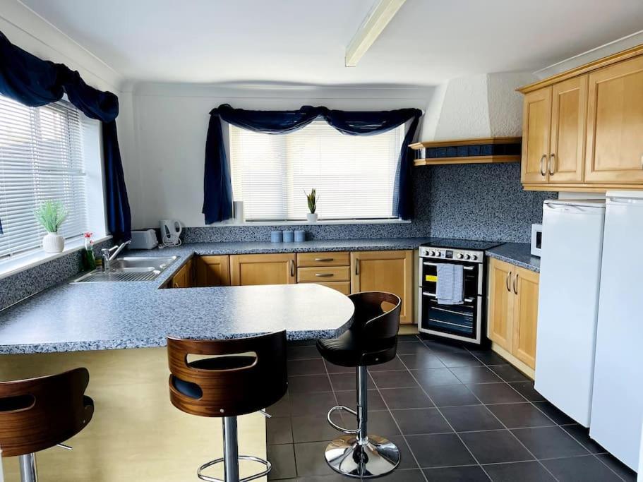 5-Bedroom Cottage In Healing, Grimsby Екстериор снимка