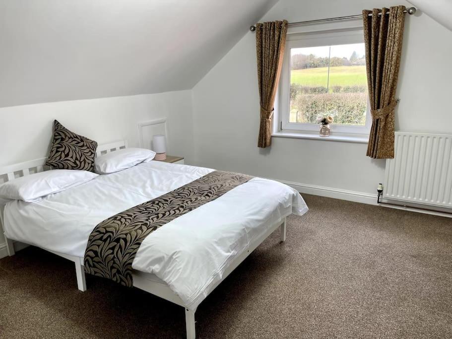 5-Bedroom Cottage In Healing, Grimsby Екстериор снимка